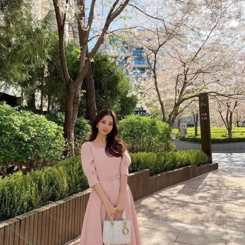 [BUNJANG] Roar Ahreui Kim Minyoung Pink Self-Made Dress / *새상품* 로아르 아옳이 김민영 핑크 자체제작 원피스/브라이덜샤워 하객룩