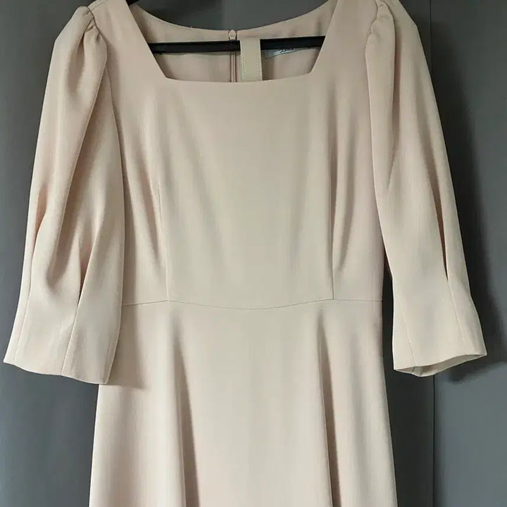 [BUNJANG] Roar Ahreui Kim Minyoung Pink Self-Made Dress / *새상품* 로아르 아옳이 김민영 핑크 자체제작 원피스/브라이덜샤워 하객룩