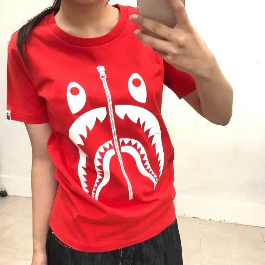 [SOLD OUT] 베이프 샤크 반팔티 레드 S