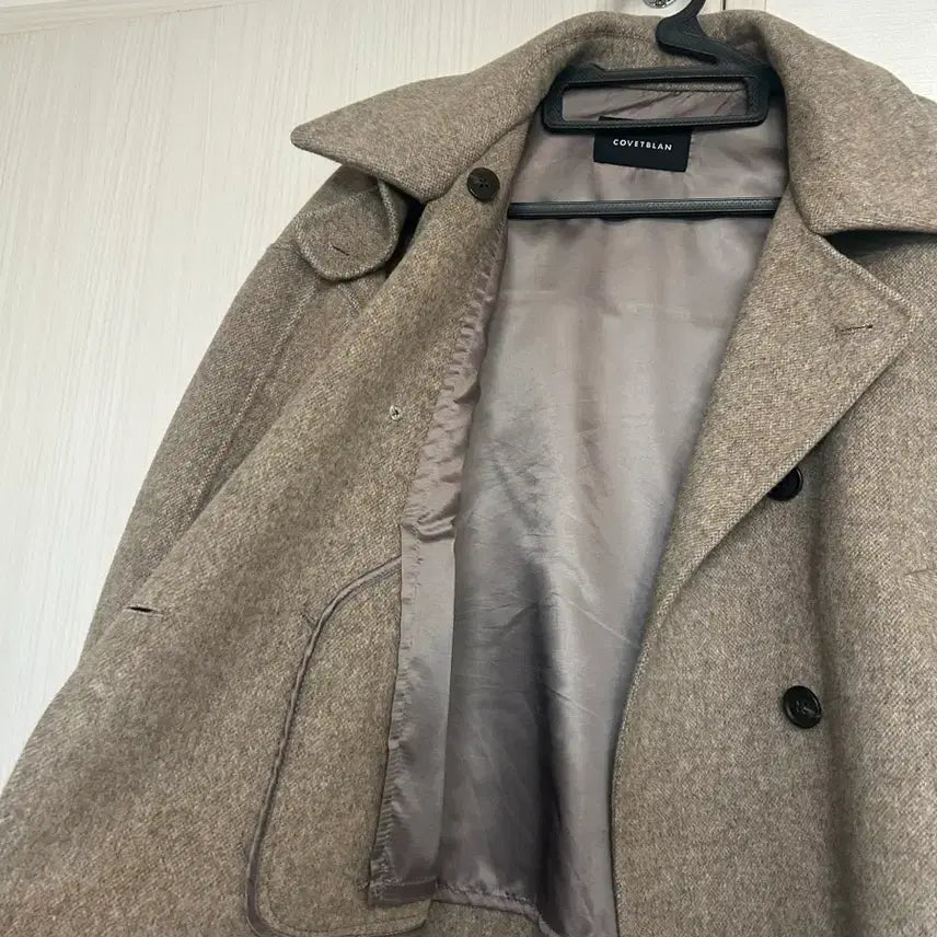 [BUNJANG] COVETBLAN Coat Beige / 코벳블랑 반코트 free