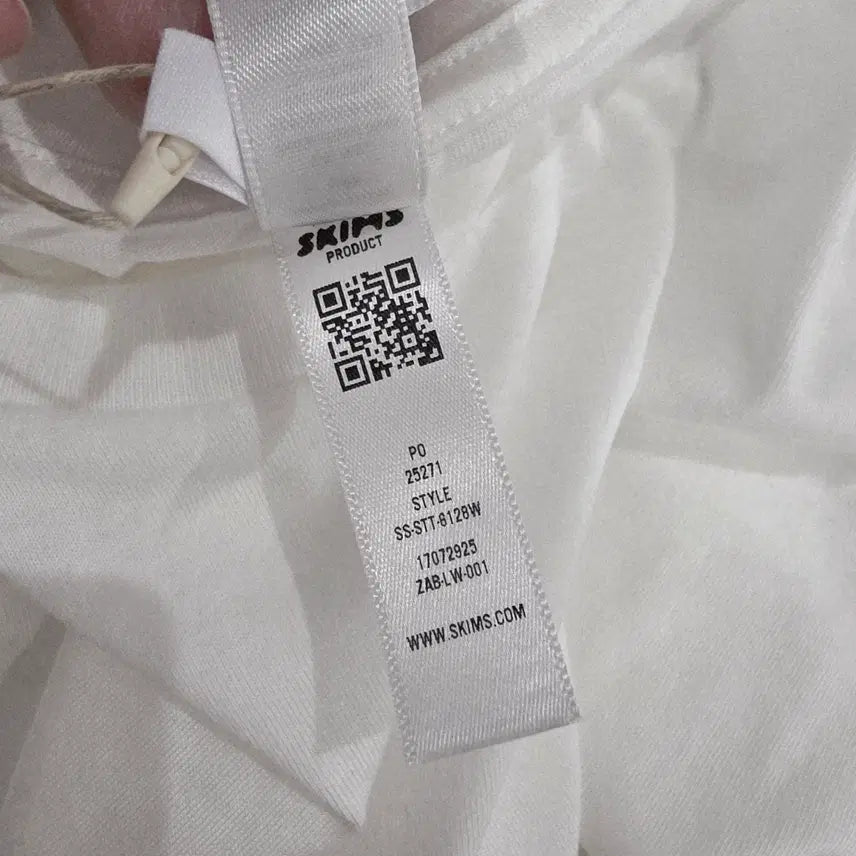 [BUNJANG] SKIMS Relaxed Shrunken T-shirt (White, S) / (새상품) SKIMS 스킴스 릴렉스드 슈렁큰 반팔 티셔츠 S 화이트
