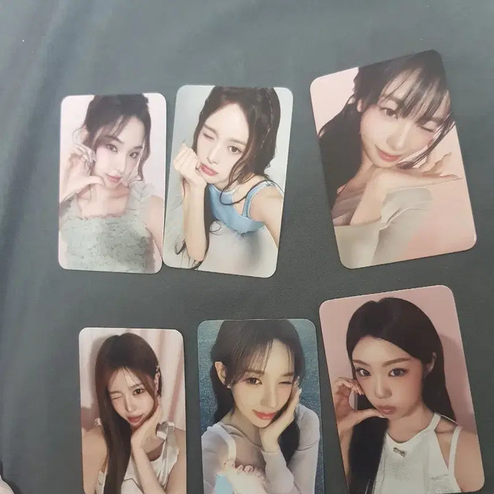 [SOLD OUT] 이즈나 2026 시즌그리팅 알라딘 특전 포카세트