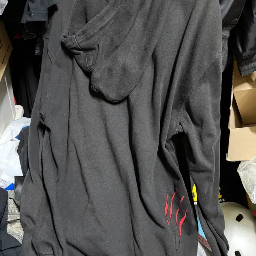 [BUNJANG] New Era Bruce Lee Limited Edition Hoodie / 뉴에라 이소룡 한정판 후드티