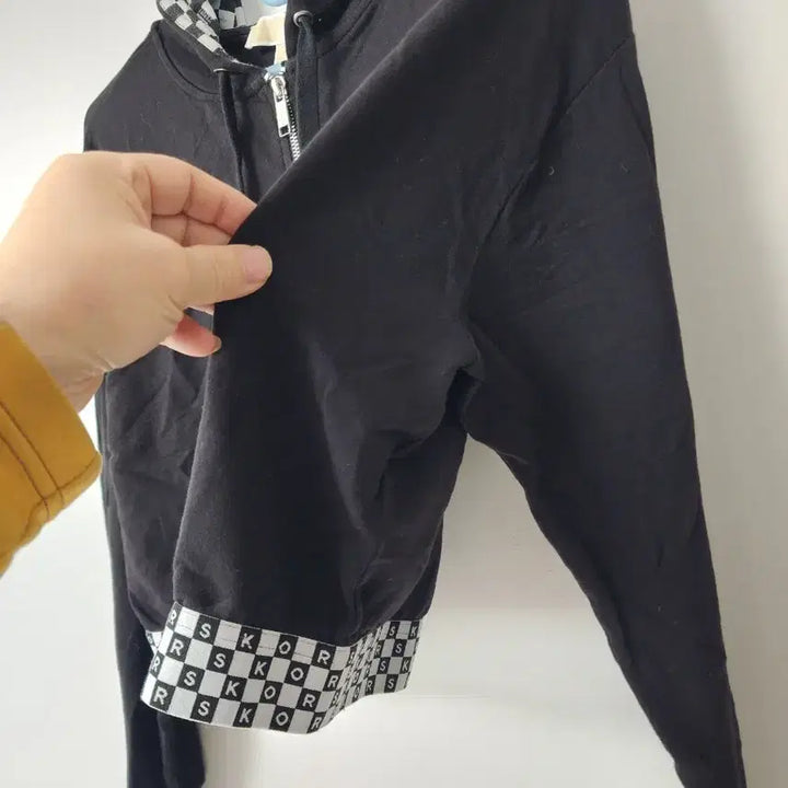 [BUNJANG] Michael Kors Black Crop Hoodie M / 마이클코어스 블랙 크롭 후드집업M