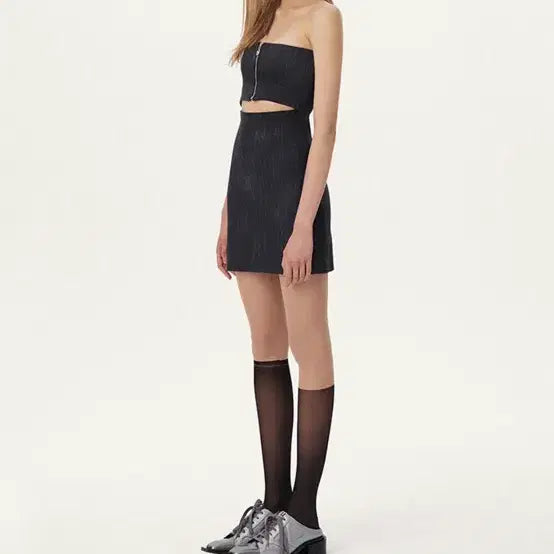 [BUNJANG] YUSE Cut Out Slim Tube Dress Top - Black / *1회 착용* YUSE 유즈 컷 아웃 슬림 튜브 드레스 탑 블랙(흑청)
