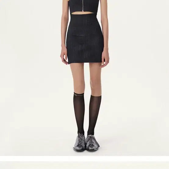 [BUNJANG] YUSE Cut Out Slim Tube Dress Top - Black / *1회 착용* YUSE 유즈 컷 아웃 슬림 튜브 드레스 탑 블랙(흑청)