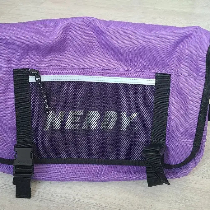 [BUNJANG] Nerdy Purple Messenger Bag / 널디 퍼플 메신저백 가방