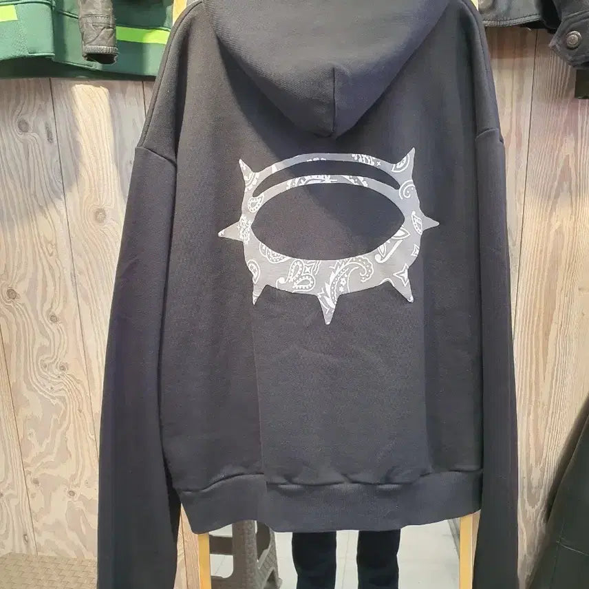 [BUNJANG] WILDDXXG Paisley Graphic Oversized Hoodie / [상태좋음] 와일드독(WILDDXXG) 오버핏 페이즐리 후드티