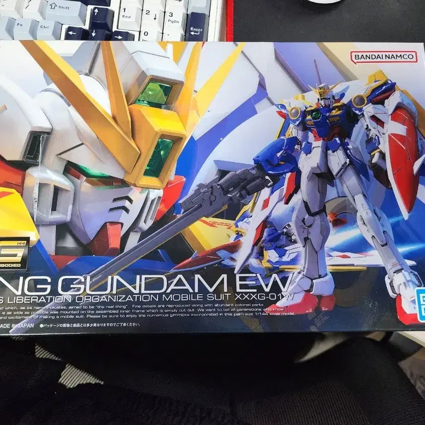[BUNJANG] RG Wing Gundam (EW) Model Kit / rg 윙건담 (ew) 미조립 팝니다.
