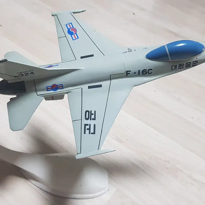[BUNJANG] F-16C Aluminum Die-casting Fighter Model / F-16C 공군 전투기모형 / 알루미늄 다이케스팅