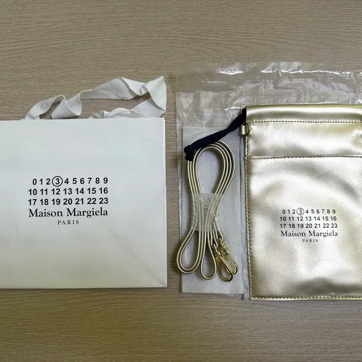 [BUNJANG] Maison Margiela Pouch / 메종 마르지엘라 파우치 새제품 판매합니다.
