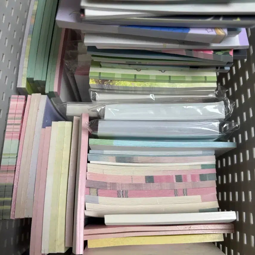 [BUNJANG] Various Decorative Stickers Bundle / (가격내림)다꾸스티커 씰 스티커 일괄 판매 처분