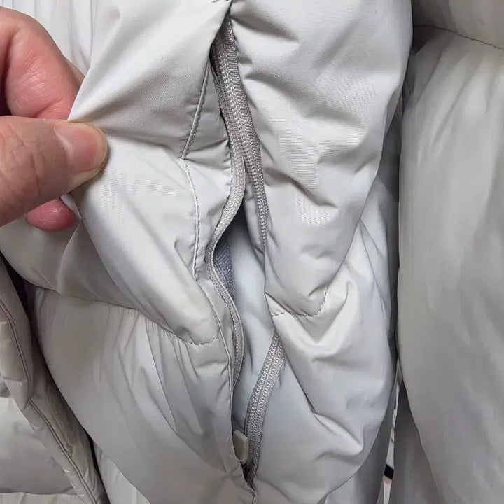 [BUNJANG] Nepa White Long Down Jacket (Size 90) / 네파 화이트 롱패딩 여성 패딩 90사이즈