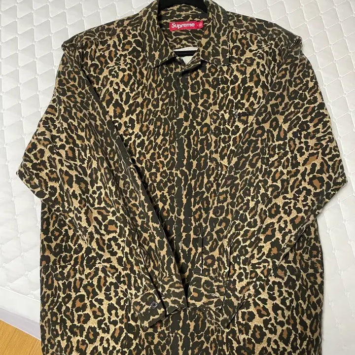 [BUNJANG] Supreme Pajama Shirt Leopard L / 슈프림 플란넬 파자마 셔츠 레오파드 L