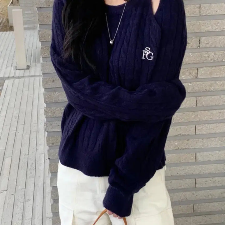 [BUNJANG] Split Knit Top / 트임니트