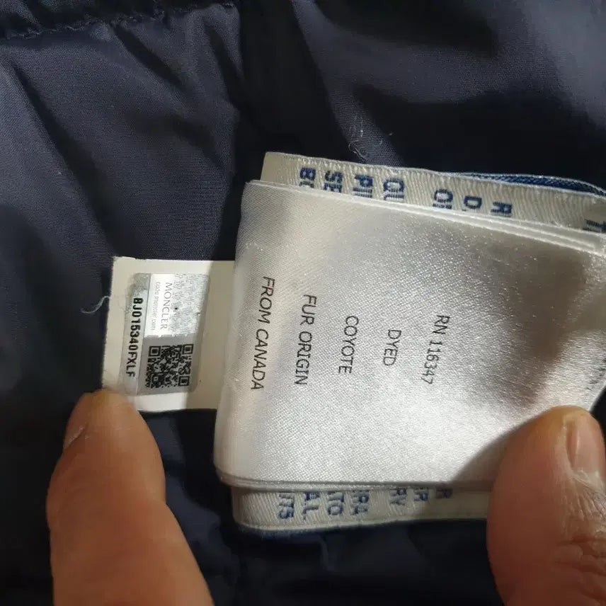 [BUNJANG] Moncler Cluny Navy Jacket / 몽클레어 클루니 진네이비 2사이즈 (M/95) 팝니다.