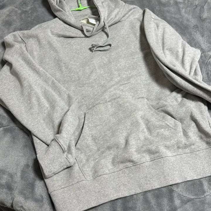 [BUNJANG] Gallery82 Gray Melange Hoodie / 갤러리82 회색 멜란지그레이 후드티