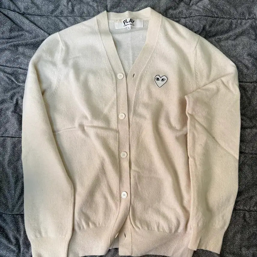 [BUNJANG] Comme des Garcons Heart Cardigan L / 꼼데가르송 하트 가디건 L 국내백화점 정발