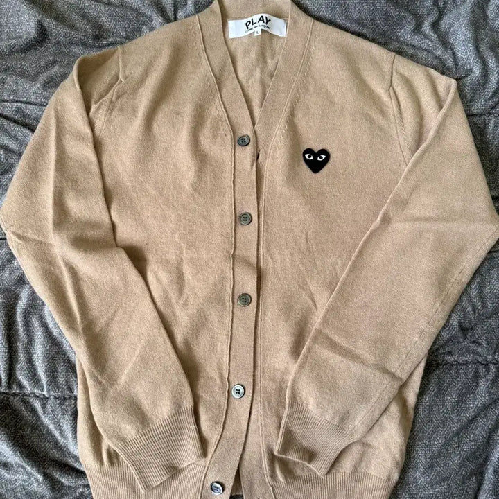 [BUNJANG] Comme des Garcons Heart Cardigan L / 꼼데가르송 하트 가디건 L 국내백화점 정발