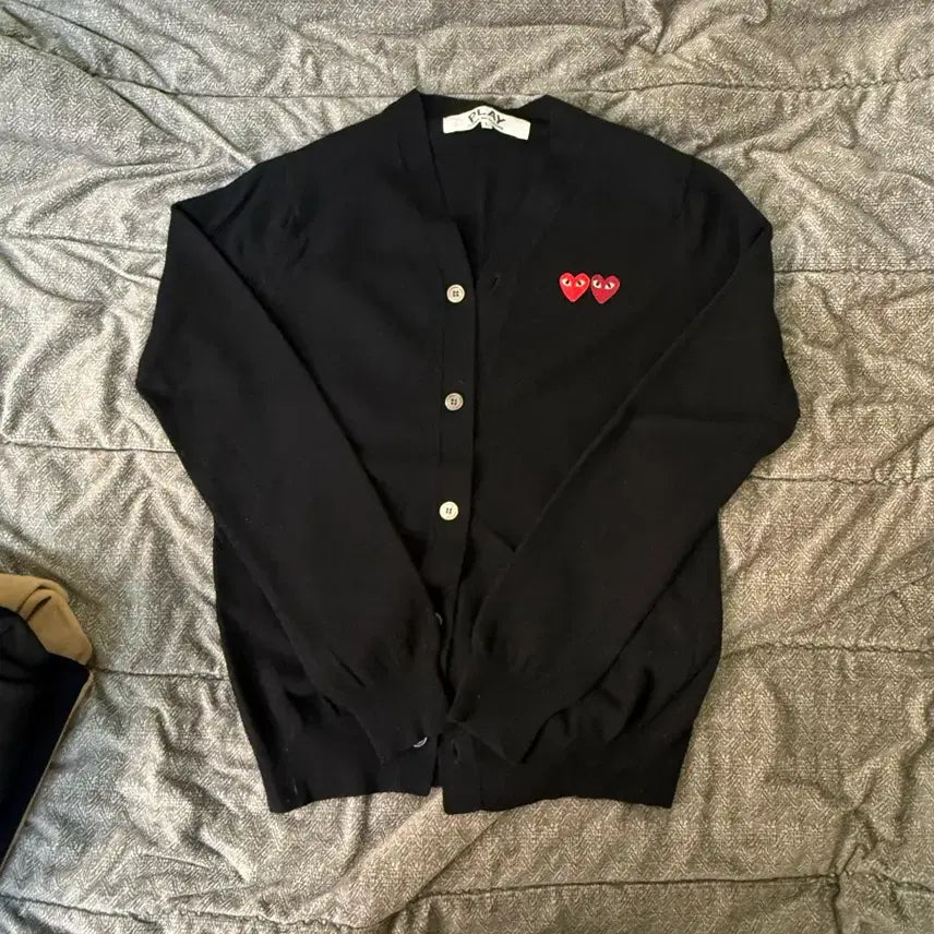 [BUNJANG] Comme des Garcons Heart Cardigan L / 꼼데가르송 하트 가디건 L 국내백화점 정발