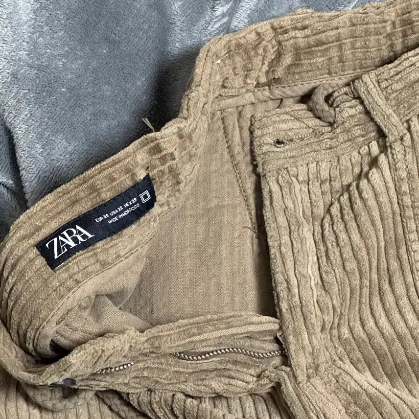 [BUNJANG] ZARA Corduroy Pants Unisex / ZARA 자라 골덴 코듀로이 팬츠 바지 남녀공용