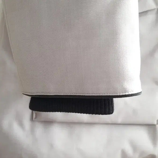 [BUNJANG] Series Down Padded Jacket / 시리즈 다운패딩점퍼 상태최상~