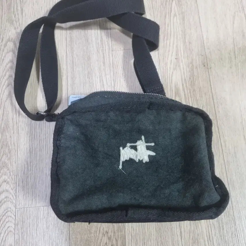 [BUNJANG] Stussy Canvas Side Washed Pouch / 스투시 캔버스 사이드 워시드 파우치
