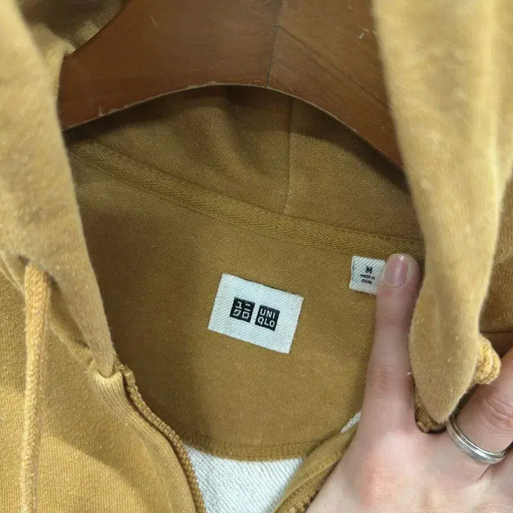 [SOLD OUT] 유니클로 무지 캐주얼 후드집업 M M09848