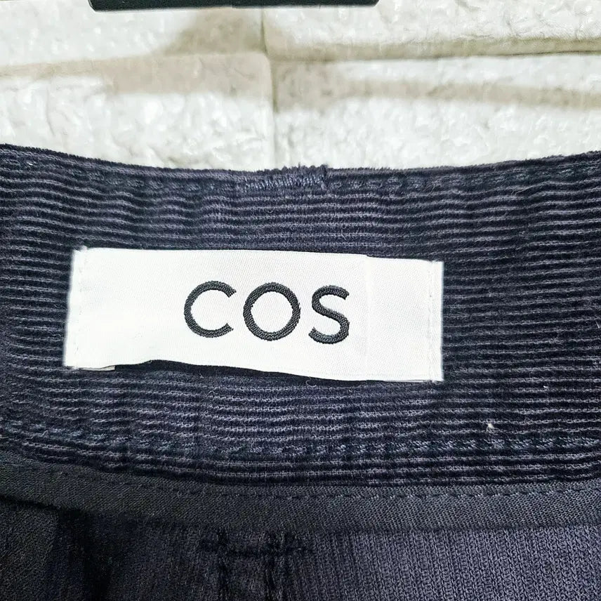 [BUNJANG] COS Navy Corduroy Pants / 코스 COS 네이비 코듀로이 팬츠