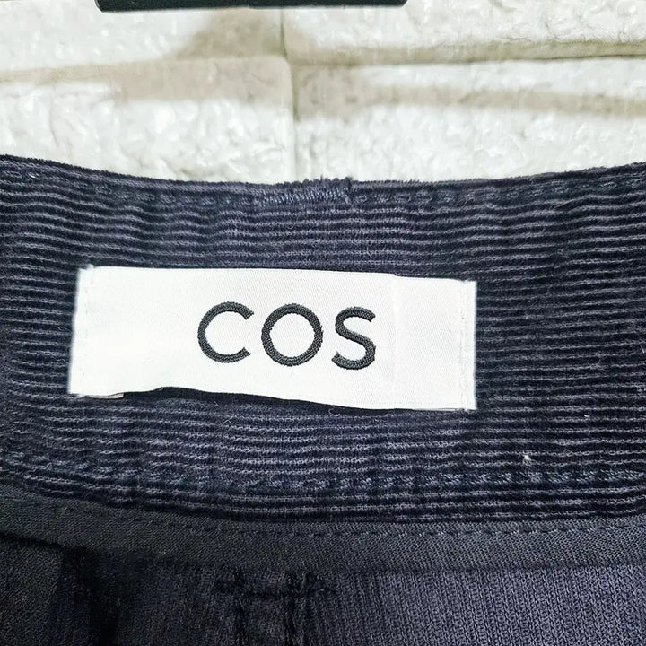 [BUNJANG] COS Navy Corduroy Pants / 코스 COS 네이비 코듀로이 팬츠