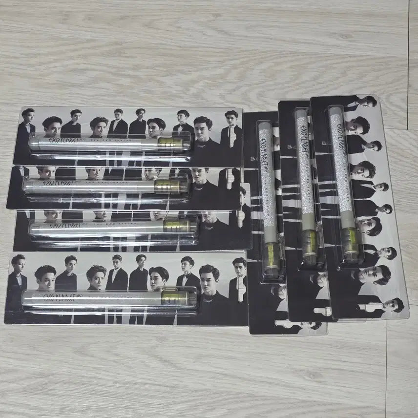 [BUNJANG] EXO Light Stick (EXplOration) / 엑소 스틱 응원봉(엑솔루션)