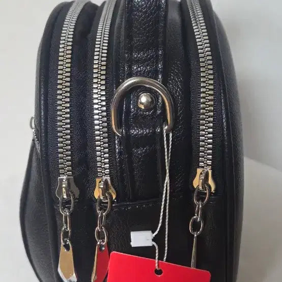 [BUNJANG] Unbranded Mini Crossbody Bag / 동글이 미니가방((새상품))