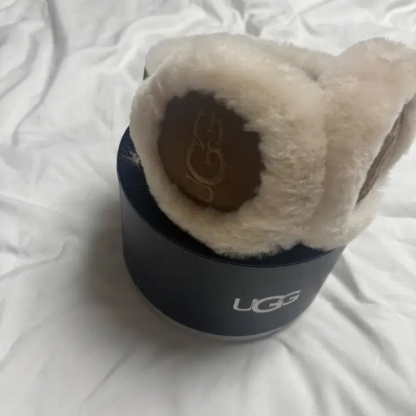 [BUNJANG] UGG Chestnut Earmuffs / UGG 어그귀마개 체스트넛 정품