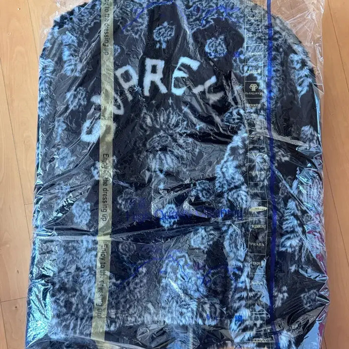 [BUNJANG] Supreme Bandana Faux Fur Jacket (Black) / 슈프림 반다나 퍼 자켓 블랙 21ss (L)