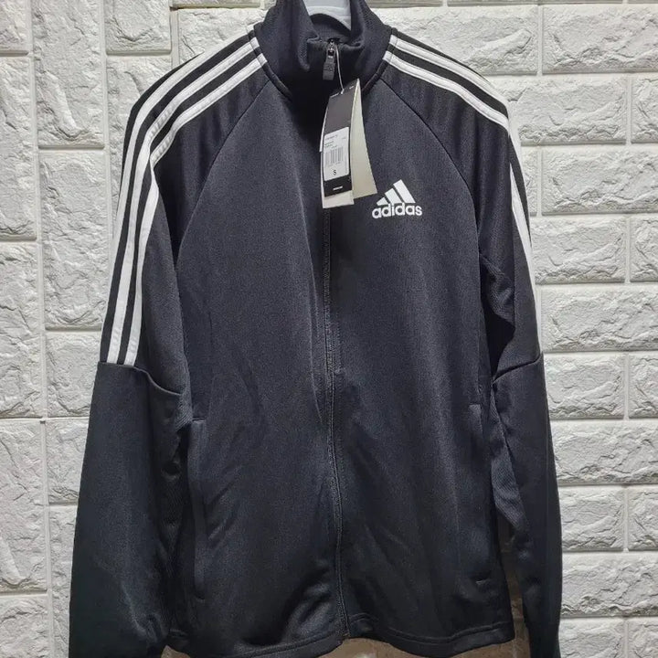 [BUNJANG] Adidas Three Stripes Black Track Top (Size 90) / 미사용)아디다스 삼선 블랙 트랙탑 90