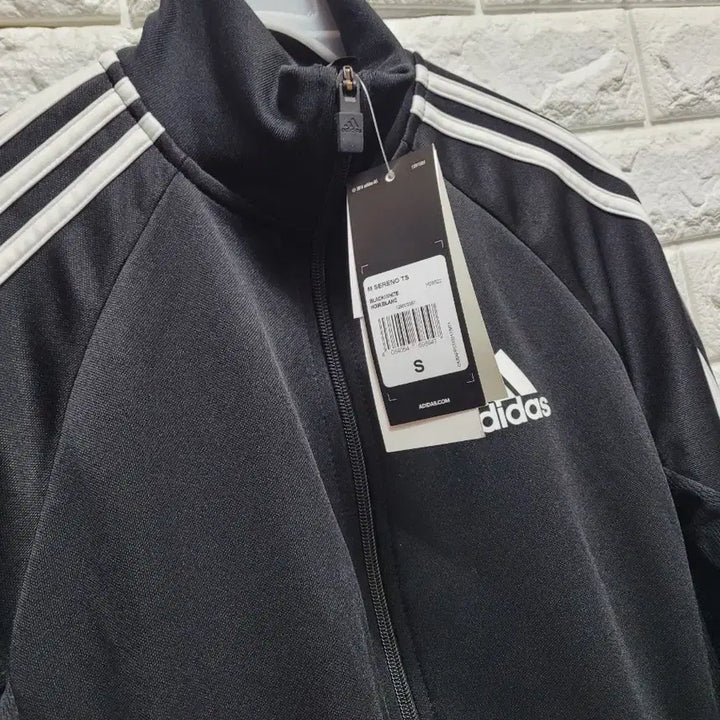 [BUNJANG] Adidas Three Stripes Black Track Top (Size 90) / 미사용)아디다스 삼선 블랙 트랙탑 90