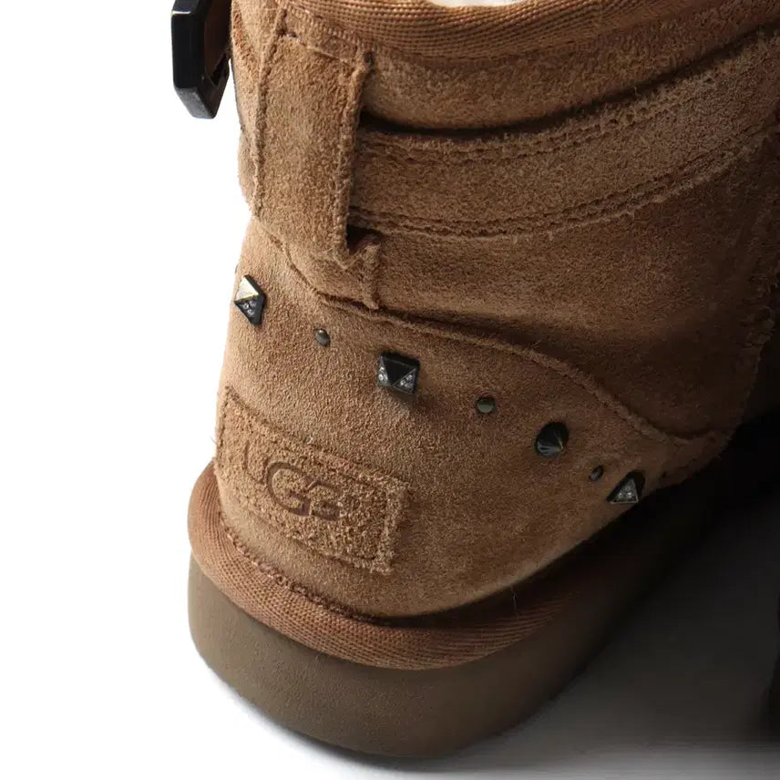 [BUNJANG] UGG Studded Short Boots / UGG Stud Short Boots