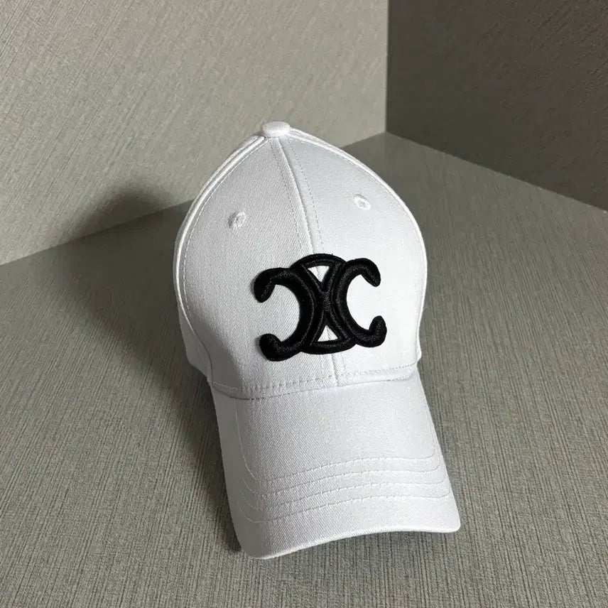 [BUNJANG] Celine White Logo Embroidered Baseball Cap / 셀린* 볼캡 (화이트)