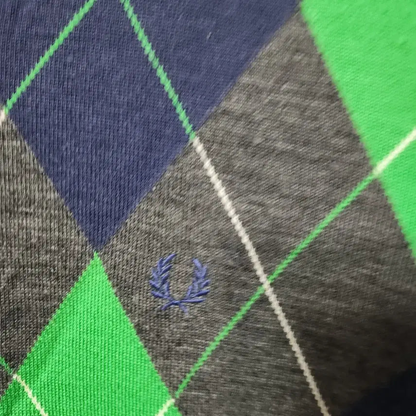 [BUNJANG] Fred Perry Argyle Merino Wool V-Neck Knit Sweater / J279 [L] 프레드페리 아가일 메리노울 브이넥 니트