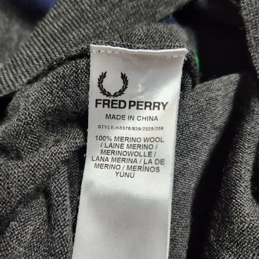 [BUNJANG] Fred Perry Argyle Merino Wool V-Neck Knit Sweater / J279 [L] 프레드페리 아가일 메리노울 브이넥 니트