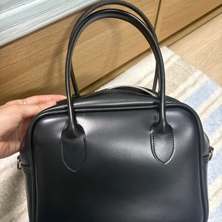 [BUNJANG] Black Dot Shoulder Bag / 블랙 도트백 겸 숄더백