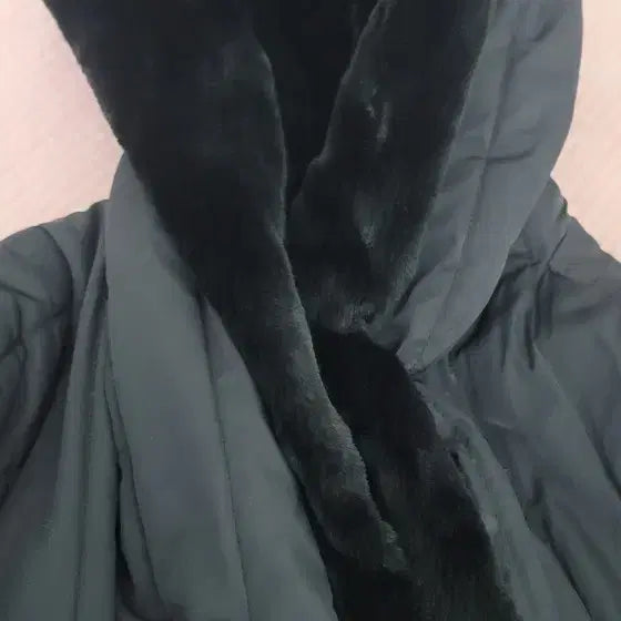 [BUNJANG] Max Mara Style Black Padded Jacket / 막스마라 스타일 패딩