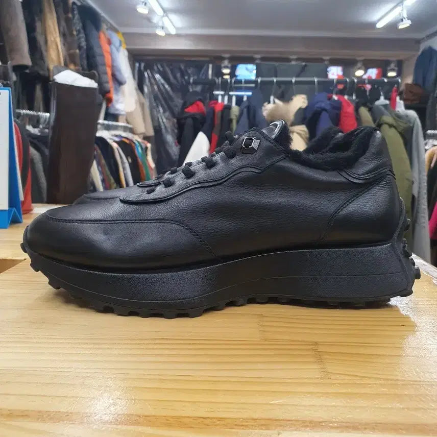 [BUNJANG] Mook GU412355SA Leather Winter Sneakers / [상태좋음] 무크(mook) 남성 가죽 방한 스니커즈 270