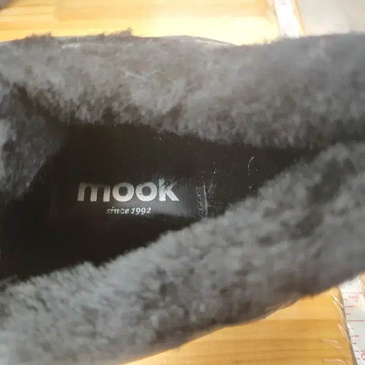 [BUNJANG] Mook GU412355SA Leather Winter Sneakers / [상태좋음] 무크(mook) 남성 가죽 방한 스니커즈 270