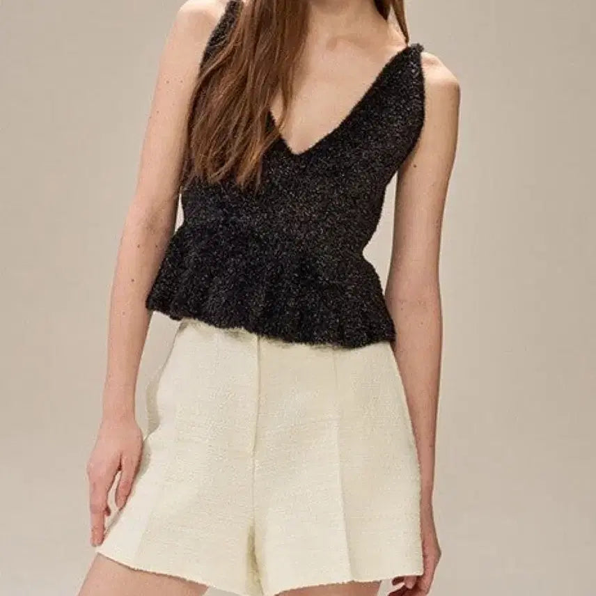 [BUNJANG] OBZEE Glitter Fluffy Peplum Knit Top / 한섬 오브제 OBZEE 글리터 플러피 페플럼 니트탑 블랙 뷔스티에 나시