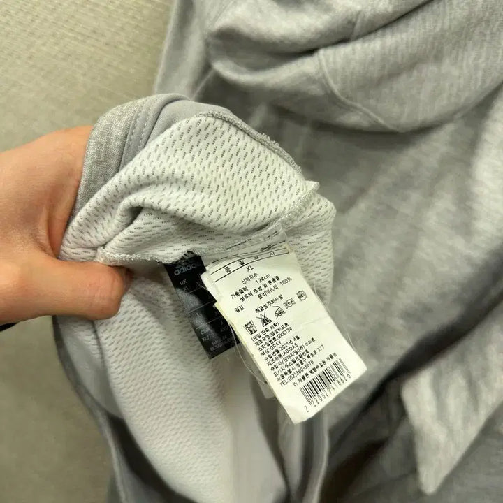 [SOLD OUT] 아디다스 캐주얼 프린팅로고 후드티 XL A04788