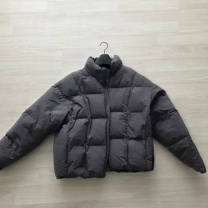 [BUNJANG] Another Office Balloon Down Padded Jacket Pewter / 어나더오피스 벌룬 다운 패딩 Pewter 3사이즈