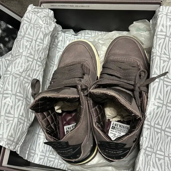 [BUNJANG] Nike Jordan 4 A Ma Maniére Sneakers / 230, 조던4 아 마 마니에르
