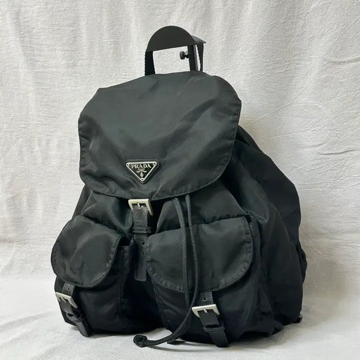 [BUNJANG] Prada Nylon Poconos Two-Pocket Backpack Medium / 프라다 나일론 포코노 투포켓 백팩 미디움