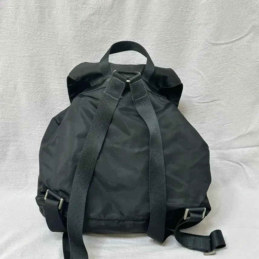 [BUNJANG] Prada Nylon Poconos Two-Pocket Backpack Medium / 프라다 나일론 포코노 투포켓 백팩 미디움